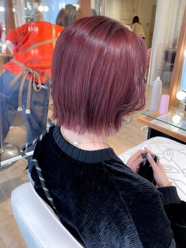 ネオリーブ チロル 横浜西口店(Neolive CiroL.) レッドブラウン　ミニボブヘア