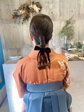 チリン ヘアアンドケア(Chillin’) タイトアレンジ