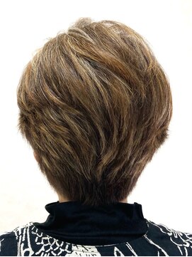 黄ぐまくん美容室 メッシュカラー