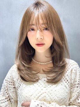バイオレットジェム(Violet`jem) 韓国風大人小顔ミディアム内巻きレイヤーカットシースルーバング