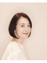 アンベリールフルー(EMBELLIR fleur) ストレートボブ　3０代４０代５０代　表参道
