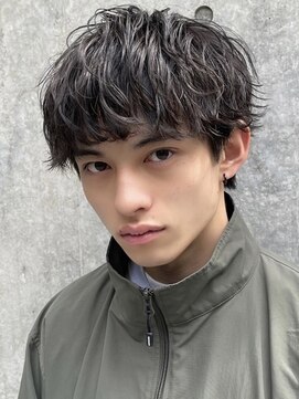 ツーダブルバイフィフス 茶屋町店(WW.. by fifth) 波巻きパーマツイストスパイラルパーマセンターパートウルフ30代