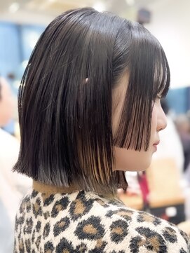 ビュー トウキョウ(VIEW TOKYO) Wラインボブ