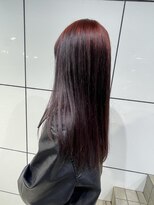 ヘアーアンドメイク ビス(HAIR&MAKE bis)&nbsp;レッドルーツカラー【西尾瑠華】