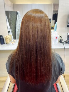 美容室ホワイトの写真/《埼玉初！》【新メニュー水トリートメント登場！】水のような無色透明で髪に浸透しやすくダメージ補修◎