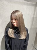 フォギーベージュ