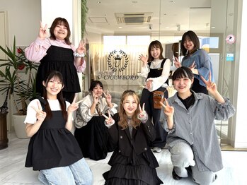 ユーシャンボール(U-CHAMBORD)の写真/気になるフェイスラインや全身のバランスもヘアスタイルで自然にカバー◎骨格矯正カットで魅力を引き立てる