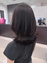 ヴィサージュ ギンザ VISAGE GINZA 外ハネ×くびれミディ