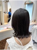 切りっぱなしボブ&顔まわりレイヤー