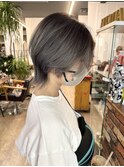 ショートウルフ レイヤーカット バレイヤージュ ブリーチ 20代