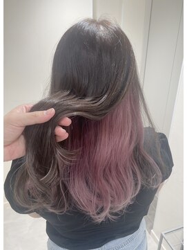 ナビバイケンジ(NaVI by KENJE) 【NaVI/伊藤】濃いピンクのインナーカラー