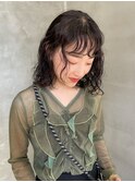 パーマ　ふわふわ　ミディアム　暗髪　オン眉