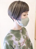 モリオ フロム ロンドン 成増店 【morio成増/一戸】刈り上げ女子インナーカラーラベンダー