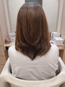 コーエン(cowen) イメチェン美髪グレージュ段カット絶壁ミニウルフ暗めアラフォー