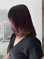 ニュイ(NUIT)&nbsp;深みカラーボルドー鎖骨ボブレイヤーカットAujuaトリートメント