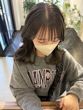 ニュア(neua) オリーブベージュ/奈良/橿原神宮前