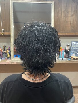 ミオ ベガ(Mio'' VEGA) 波巻きパーマ×マッシュウルフ