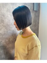 セロ(sero) 切りっぱなしボブスタイル