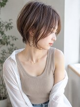 ボンドヘアー(Bond Hair)&nbsp;透明感/グレイカラー/大人ショート/ボブ/顔まわりカット