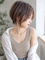 ボンドヘアー(Bond Hair) 透明感/グレイカラー/大人ショート/ボブ/顔まわりカット