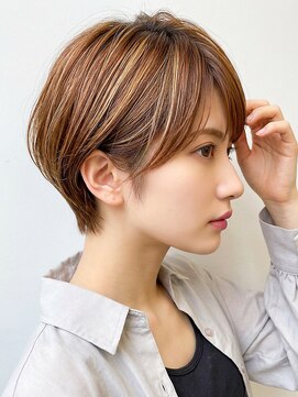 アムール稲田堤(amour) 小顔透明感◎ミルクティーブラウンボブ×レイヤーウルフカット