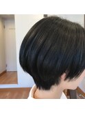 ショートボブ