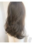 __透け感×シークレットハイライト×ベージュ