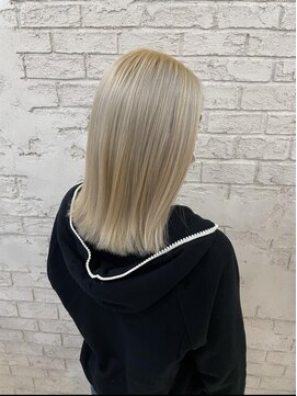 プライズ 池袋店(prize) ミルクティベージュAラインボブハイトーンダブルカラー池袋1114