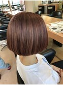 前下がりナチュラルボブ