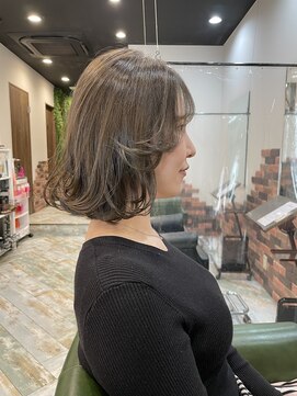 リノナ(Linona) お客様スタイル 韓国風顔まわり カーキ【錦糸町/錦糸町駅】