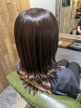 ムーン(moon) ＃グレージュカラー＃シルキーベージュ＃斜めバング