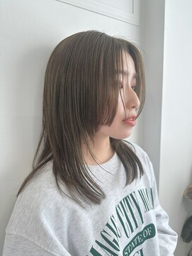 エレン 池袋(ElEn.) 似合わせ小顔カット×くびれレイヤーカット　フェイスレイヤー