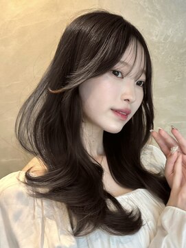 ユニコ(unico) 韓国風/レイヤー/小顔/前髪カット/髪質改善/グレージュ/透明感