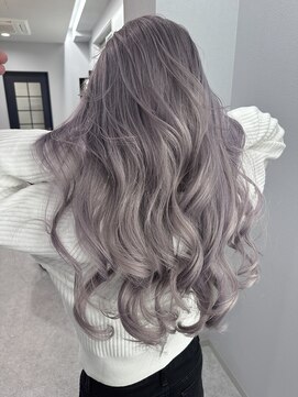 ブロンド(Blonde) ホワイトラベンダー