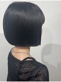シンプルなのに酒落る！大人向け「切りっぱなし ボブ」