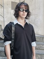 メゾンアクア 表参道(Maison ACQUA)&nbsp;=メンズボブ/フェザーパーマ／MEN’S HAIR/ブルーブラック
