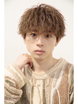 オーシャントーキョー 仙台(OCEAN TOKYO) ツイストスパイラルマッシュ刈り上げツーブロックメンズパーマ