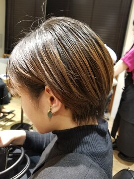 カプラン(kaplan) 耳掛けショートボブ