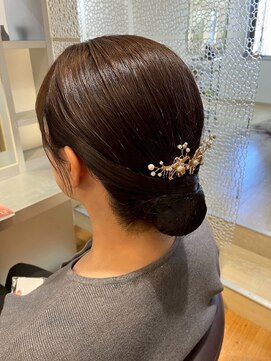 オリーブ(OLIVE) タイトシニヨン