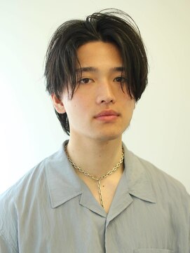 センターパート/大人ニュアンスパーマ/20代/池袋メンズカット