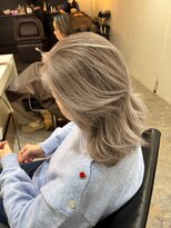 ブレンド 渋谷(BLend)&nbsp;ハイライトカラーミディアムバタフライカットデザインカラー