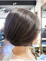 カリフ 大船(calif.)&nbsp;大人女性に似合う、上品ショートボブ