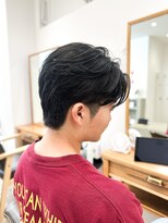 イル 天神西通り店(ill)&nbsp;【メンズ★天神】センターパート×ニュアンスパーマ×束感×韓国