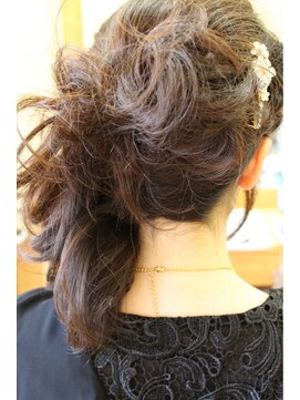 ルクール(le coeul) ≪le coeul ル　クール≫編み込みサイドアップ