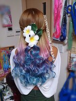 クレイジービッチ(CLAY G BITCH)&nbsp;仙台エクステ 編み込みエクステ 原色ストレート 仙台派手髪