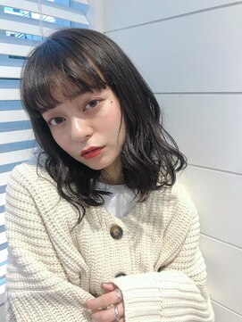 バズ(BUZZ) ほつれミディアムパーマ