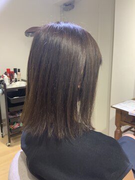 ユーネリー(U-NERY) ダークブラウン