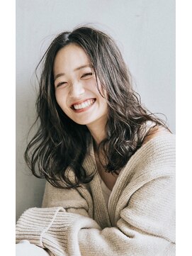 フィルムス 新宿(FILMS) 暗めカラー/レイヤーカット/くすみベージュ/ボブ/新宿