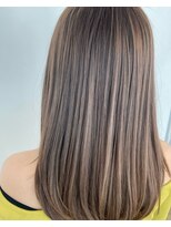 コワファースト 大分(COIFF1RST)&nbsp;水素カラー×アッシュベージュ