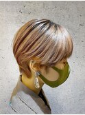 20代30代40代小顔ハンサムショート
